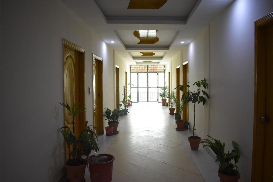 Mehran Hotel Rawalpindi Bagian luar foto
